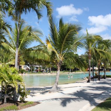 DSC74 Airlie Beach Swimming Lagoon Pool Central Place 5492018144